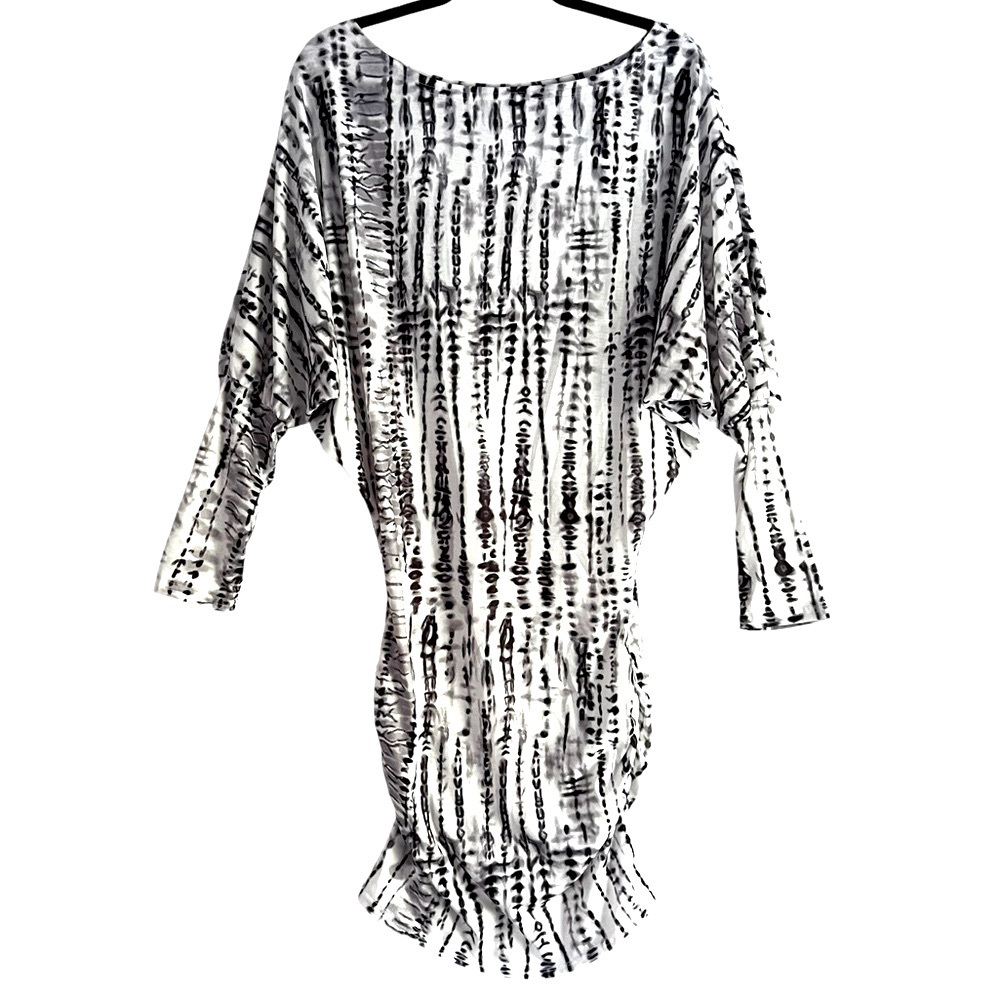 NWOT Sexy Off the Shoulder Batwing Dress with Ruched sides- Black/White/Grey